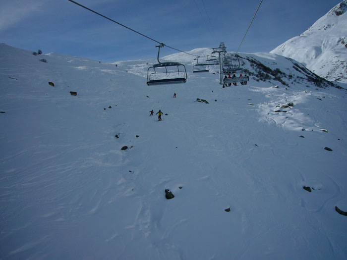 Auch hier kommt man besser durch... freue mich auf die Pisten, wenns dann wirklich viel Schnee hat

