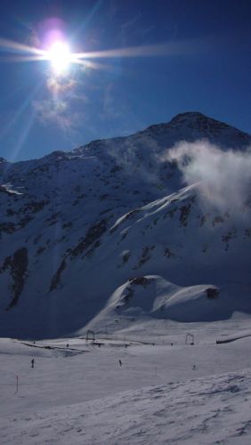 ...klar, ein Meter mehr Schnee wäre cool, aber diese Saison sind wir schnell zufrieden!
