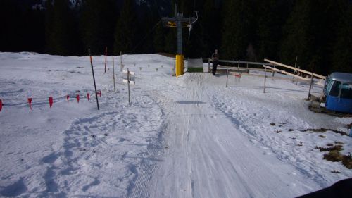 Ein [url=http://www.skiliftbuegelgeber.ch]Skiliftbügelgeber[/url] wie aus dem Bilderbuch

