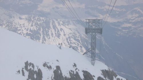 Gemsstockgipfel mit Wolken aus Süden
