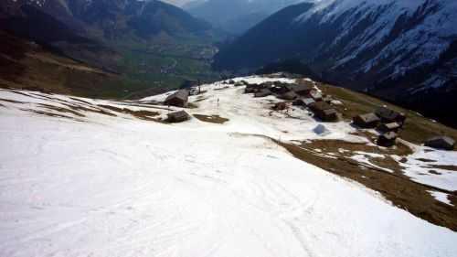 Obschon es hier nicht sehr cool aussieht - Skifahren in den oberen Bereichen ist toll!
