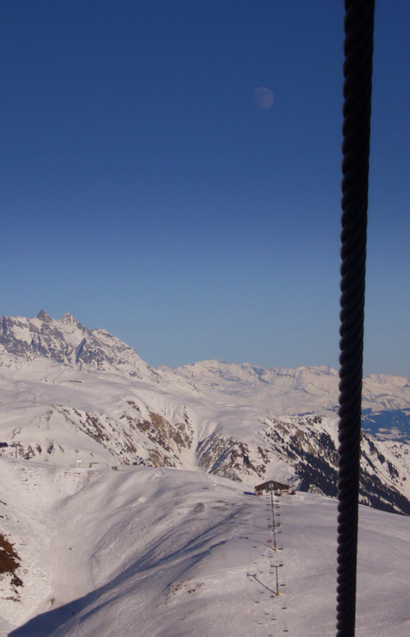 Cuolm Val, Tödi, Mond
