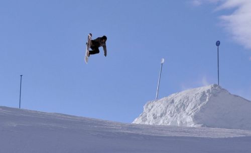 22. Dezember 2007, Snowpark Tegia Gronda (Foto: Gion Huonder)
