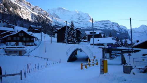 Der neue Skitunnel in Wengen
