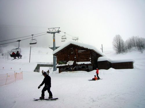 Sonntag, 21. Dezember 2008: Start der Feiertagsferien in Sedrun
