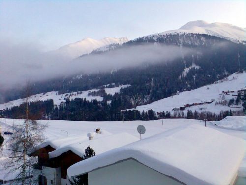 2. Januar 2009: Der Nebel aus Chur ist im Dorf angekommen
