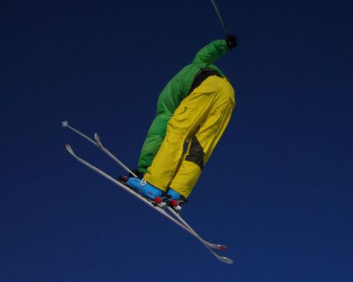 Snowpark Tegia Gronda, 24. Dezember 2008 (Foto: Andi Jacomet)
