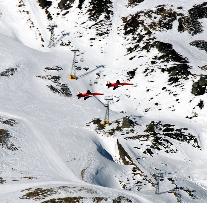 Patrouille Suisse, Sesselbahn Lauberhorn
