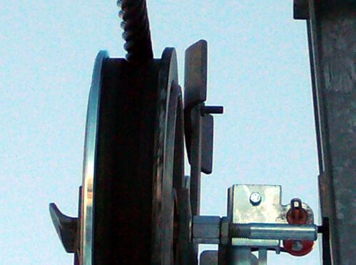 Neue Bordscheiben - [url=http://www.jacomet.ch/themen/skilift/album/thumbnails.php?album=59]mehr aktuelle Detailbilder der Sesselbahn Fallboden hier[/url]
