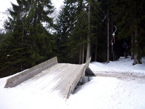 Wunderbare Abbügel-Gestelle aus Holz
