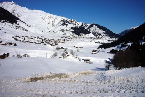 Ab Mittag wurde der Schnee pampig - es ist nun viel zu warm
