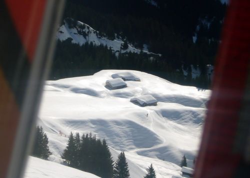 Immens viel Schnee immer noch hier oben - ähnlich dem Rekordwinter 1999
