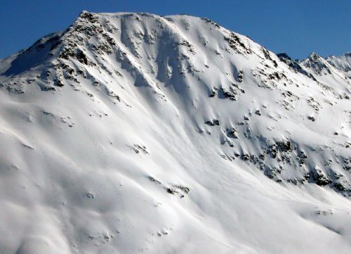 Verrückte Abfahrten vom Cavradi

