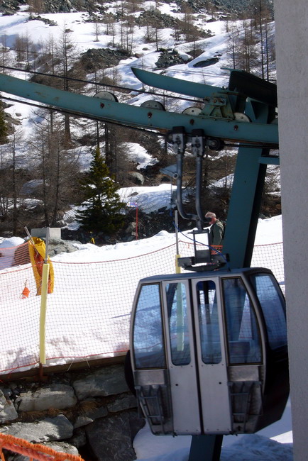 Giovanola-Gondelbahn nach Blauherd
