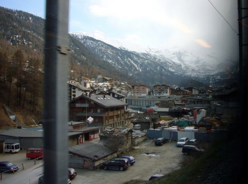 Die Reithalle Bern soll ein Schandfleck sein...? DAS hier ist einer!
