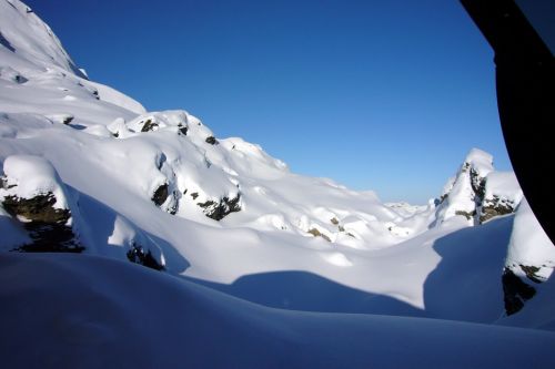 Tief verscheite Landschaft bei der Bergstation Honegg
