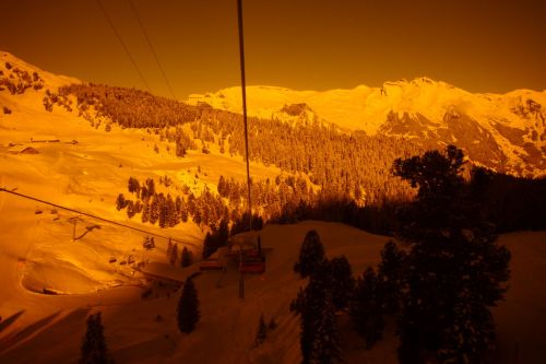 Macht doch echt Spass, diese Orangen-Sicht... ächz, stöhn... 
