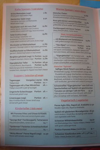 Das Restaurant Eigergletscher hat einen neuen Beizer - aber Rahmschnitten und Lammfilet mit Nüssler gibts immer noch, nur besser! Die Speisekarte wurde moderat ausgebaut und punktuell wurden Klassiker verbessert, so hat man das gern!
