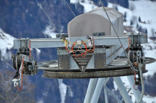 Mehr Bilder dieser Anlage [url=http://www.jacomet.ch/themen/skilift/album/thumbnails.php?album=245]hier[/url]
