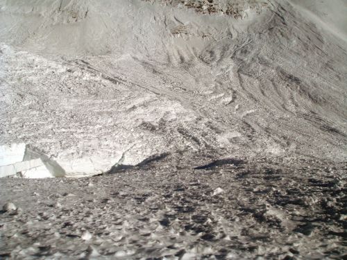 Lawine am Pazolastock Richtung MGB-Trassee (Foto: Pilatus)

