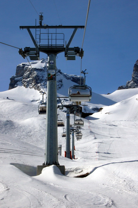 Mehr Anlagenfotos im [url=http://www.jacomet.ch/themen/skilift/album/thumbnails.php?album=202]Engelberg-Album[/url]
