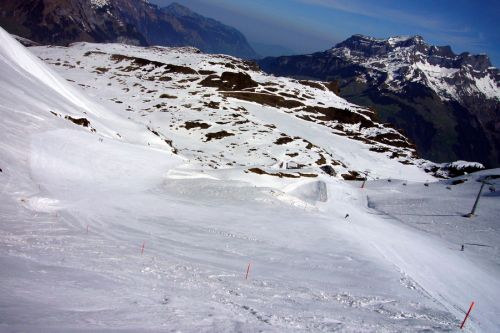 Wunderbare breite, toll gemachte Pisten - Engelberg begeisterte mich vom ersten Schwung an!
