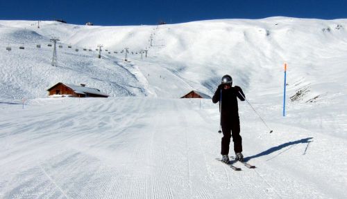 Traumhafte Pisten, meist schöner, kompakter Pulverschnee
