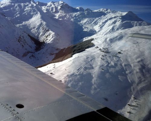 Milez aus dem Flugzeug (Foto: Lucas Jacomet)
