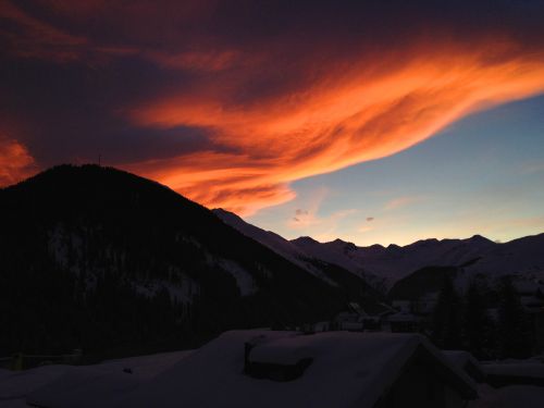 Ausserirdische greifen Sedrun an!
