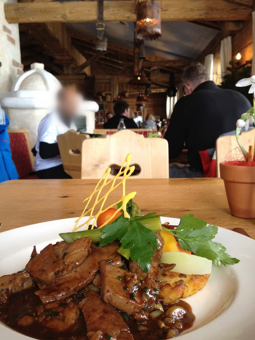 Exquisites Mittagessen auf Stand
