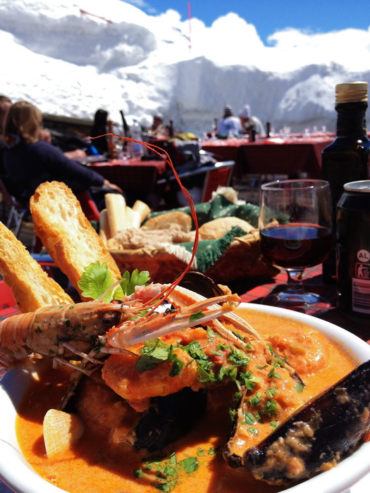 Die beste Fischsuppe meines Lebens auf über 3000m - eigentlich pervers, aber ich habs immens genossen
