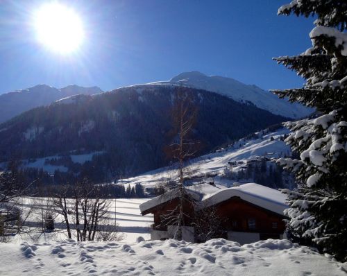 10. Februar 2013 - es ist wieder mal tüchtig Winter, heute Nacht wars -18 Grad hier
