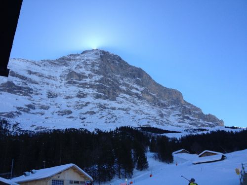 Da verschwand sie dann doch noch knapp & kurz

