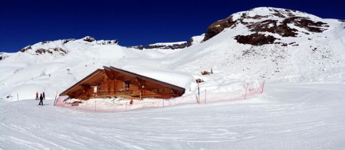 Diese Hütte wurde im Februar das Opfer einer Lawine
