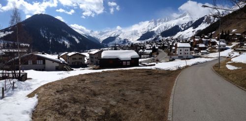 Ostersonntag, 31. März 2013 - sonnig, aber stürmisch und eiskalt

