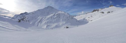 9. Januar 2014 (Bilder aus Disentis vom 8.1.2014 [url=http://www.jacomet.ch/themen/skilift/album/thumbnails.php?album=323]in diesem Album[/url])
