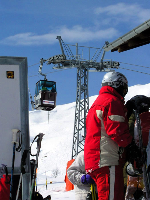 4er-Gondelbahn Geils-Hahnenmoos von Habegger
