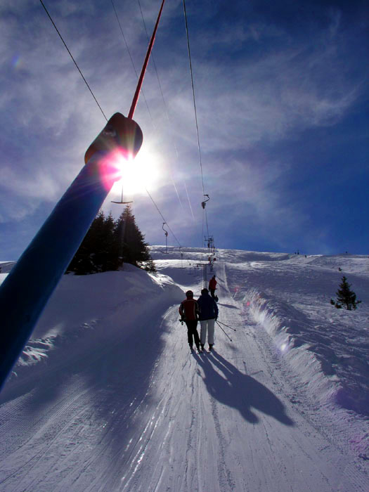 Auf dem Skilift Stand (Von Roll, 1989)

