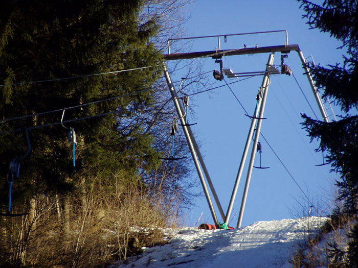 Bei der Talstation Riedli-Schwarzenberg, März 2005
