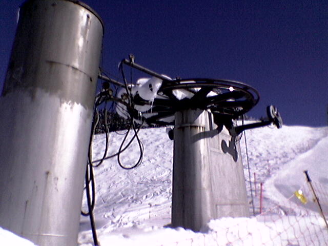 März 2005
