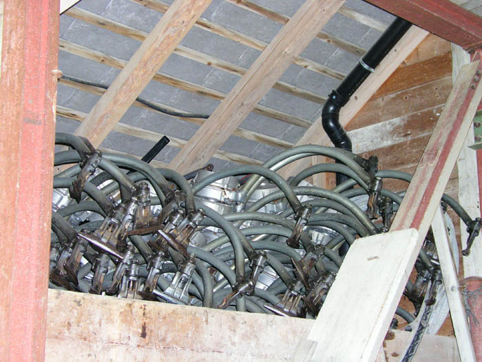 September 2005
