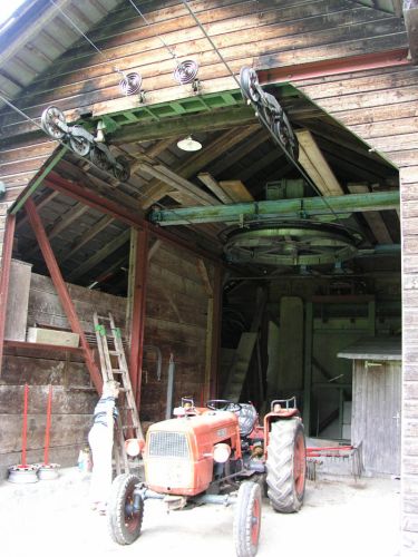 September 2005
