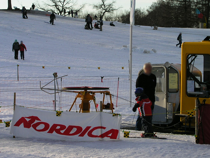 Ponylift auf dem Gurten bei Bern, Januar 2006 (alle Bilder, wo keine andere Quelle angegeben ist: skiliftfotos.ch)
