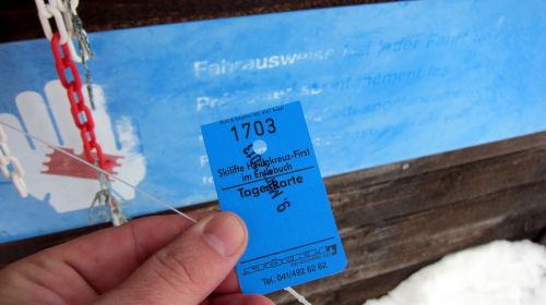 Tageskarte, 25 Franken
