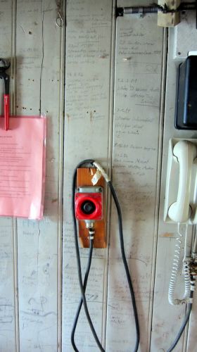 Im Häuschen des Skilftmannes an der Bergstation
