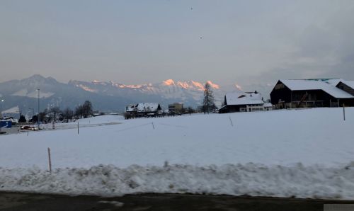 La Chia, 29. Januar 2023 - Reportage dieses Tages mit Video [url=https://blog.jacomet.ch/vintage-skifahren-teil-49-la-chia-bei-bulle/]hier[/url]
