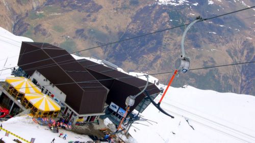 Gemsstock (Andermatt), Skilift Gurschen, April 2007
