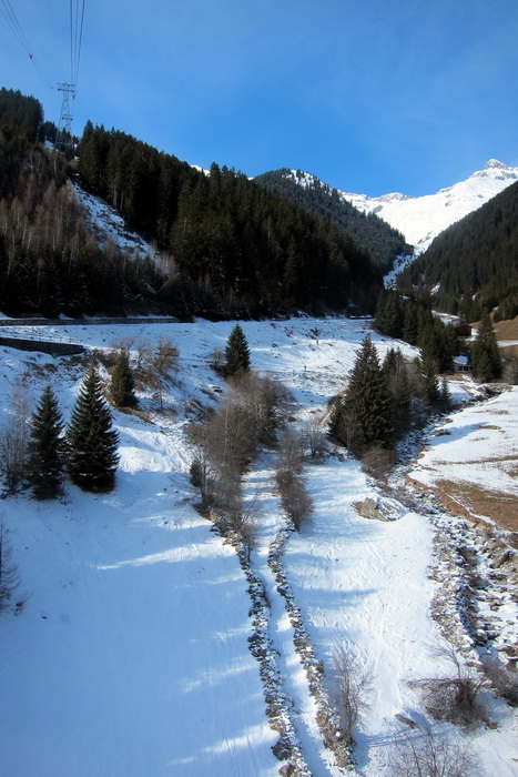 Mein erster Skitag im Leben in Disentis - für einen Bürger der Gemeinde reichlich spät...
