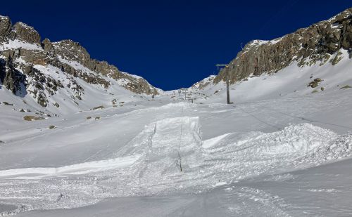14. Januar 2025: Skilift Dadens nur bis zur Mitte offen
