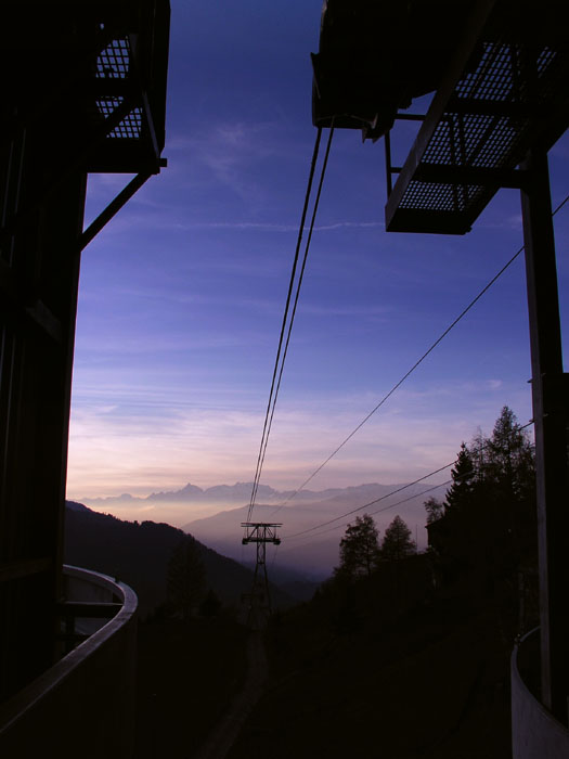 November 2006
